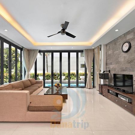 Deluxe Ocean Villa Along The Beach Da Nang Exterior foto