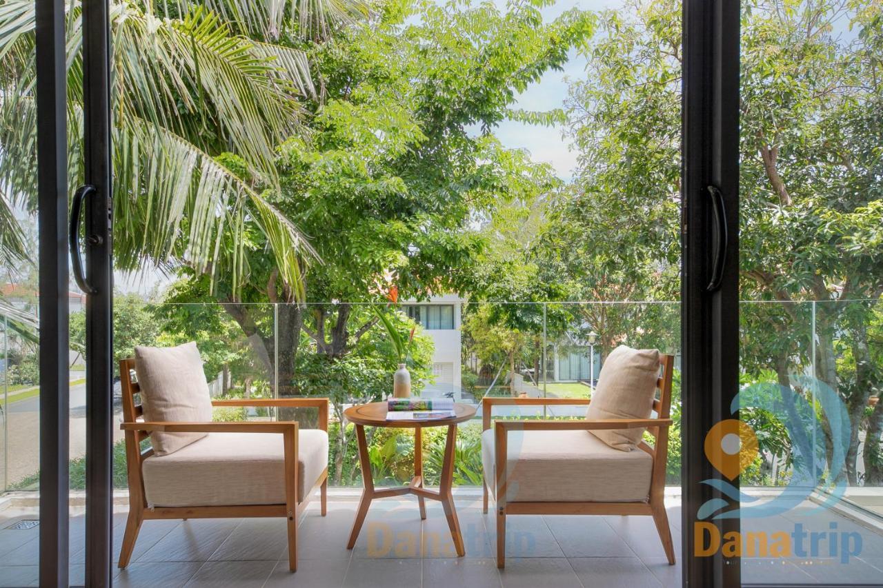 Deluxe Ocean Villa Along The Beach Da Nang Exterior foto