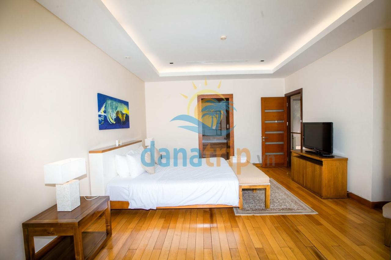 Deluxe Ocean Villa Along The Beach Da Nang Exterior foto