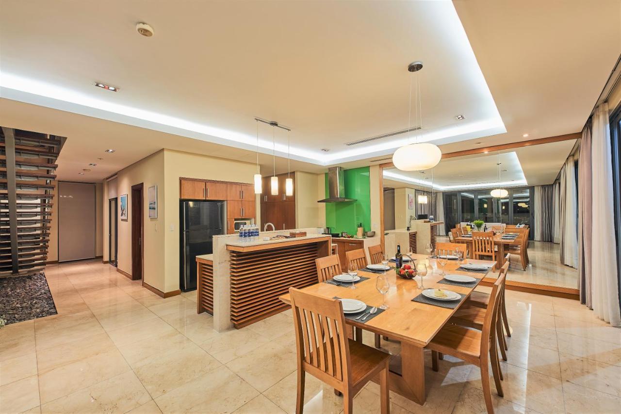 Deluxe Ocean Villa Along The Beach Da Nang Exterior foto
